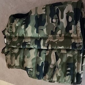 LITTLE ME Sleeveless Camo Animal Motif Puffer Vest Size 18 months